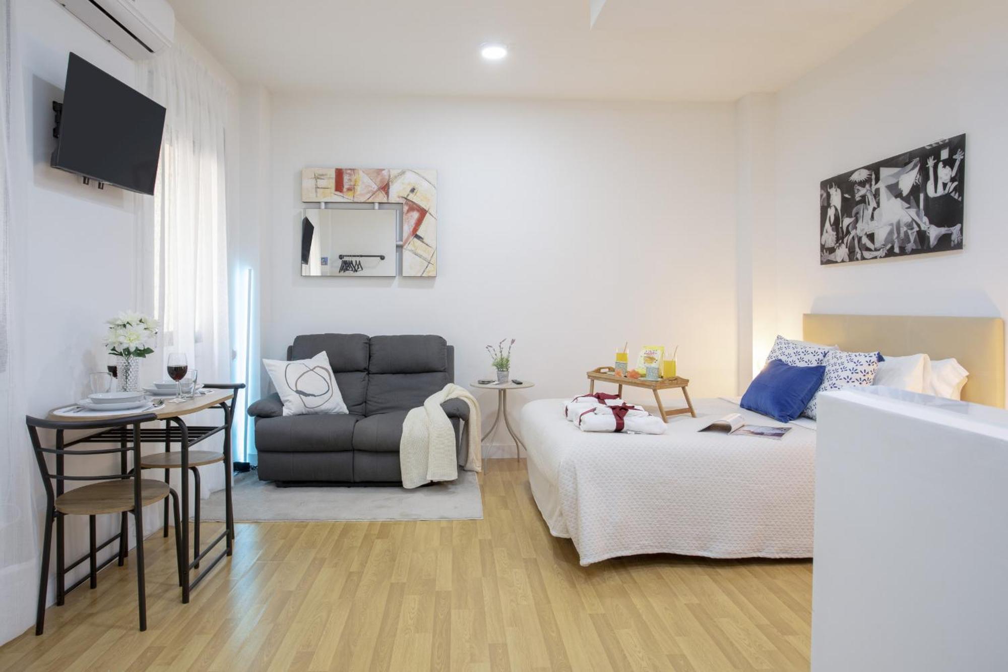 Apartment -malagasunapts-estudio Picasso Capuchinos Málaga