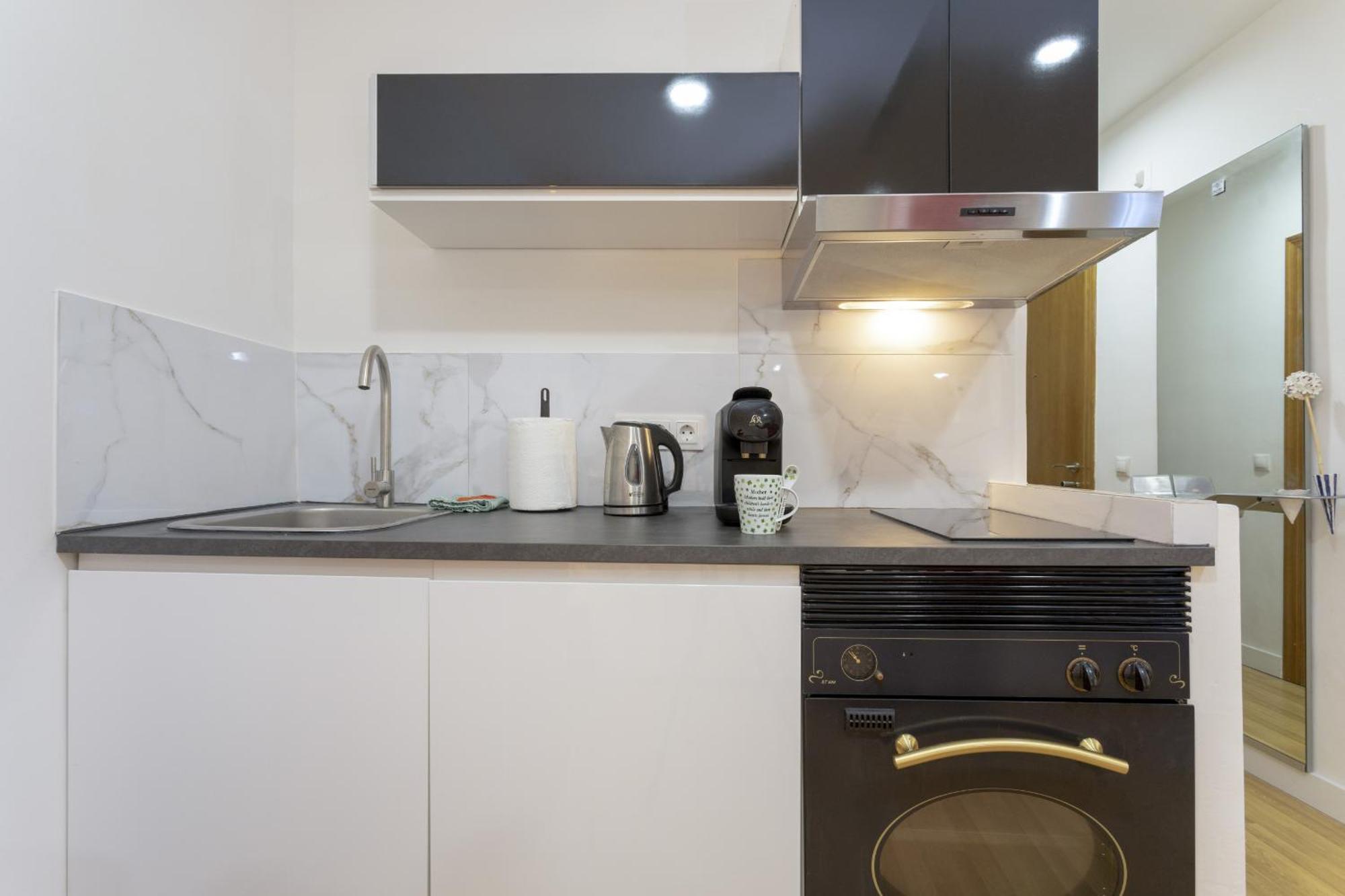 -malagasunapts-estudio Picasso Capuchinos Apartment